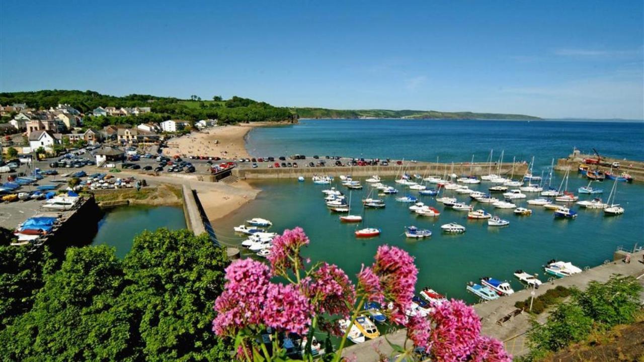 Strandways Court 9 Saundersfoot Extérieur photo